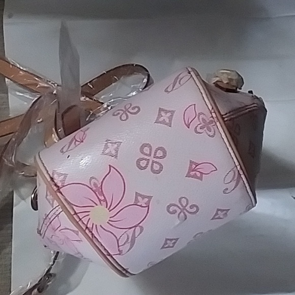 P backpack - Picture 5 of 8